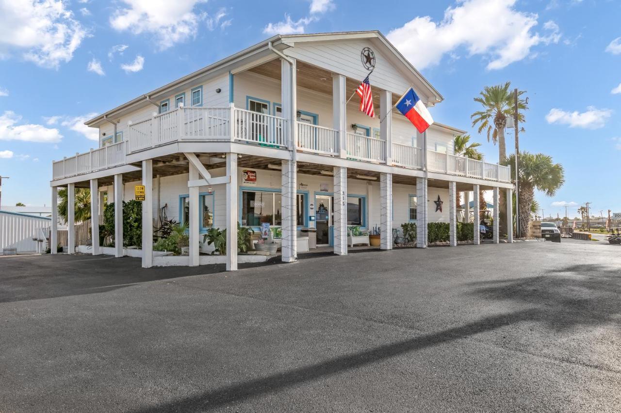 Tropic Island Resort ポート・アランサス エクステリア 写真